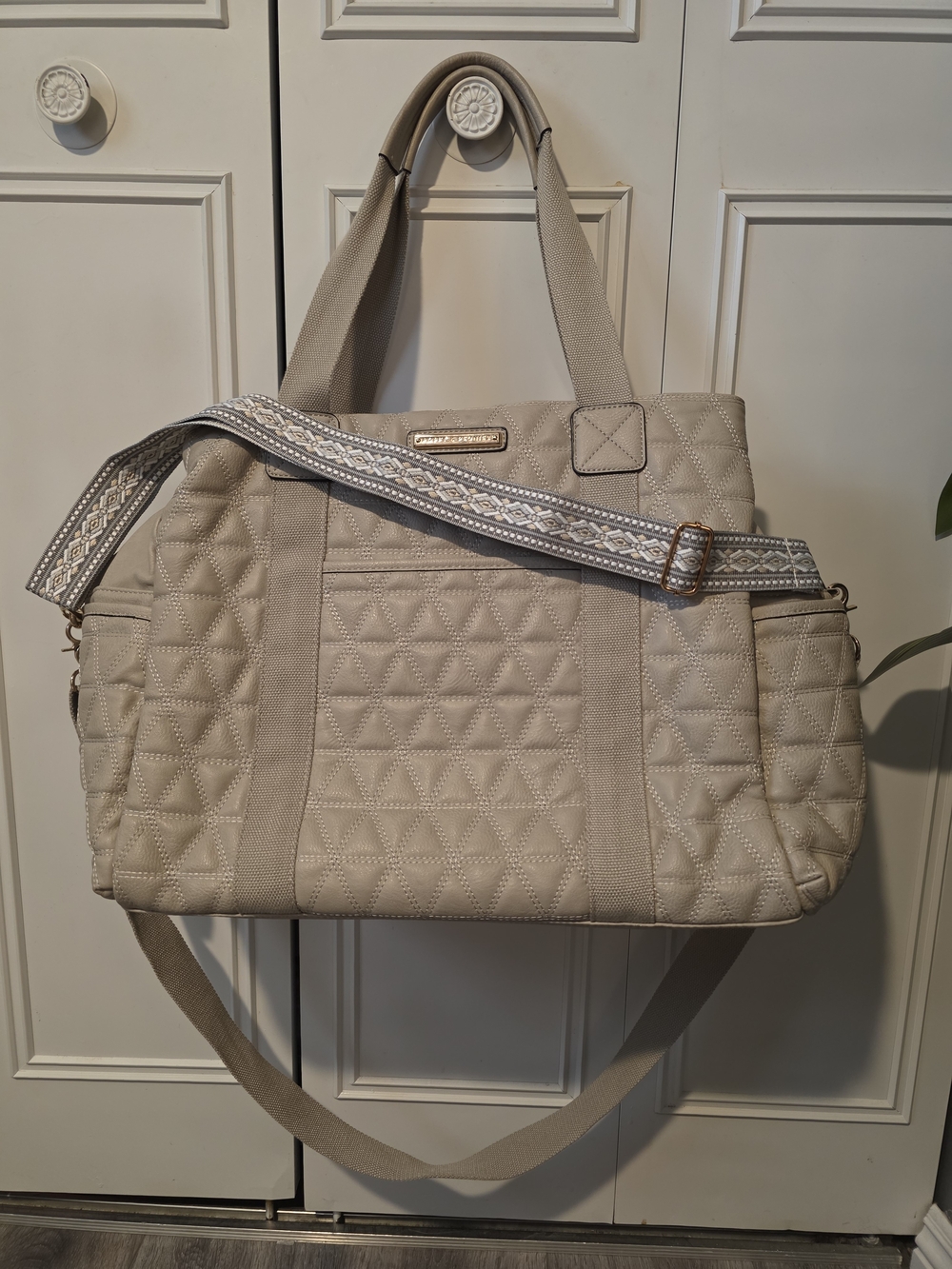 POPPY & PEONIES | Quilted Mini VOGAGUER Bag with Decorative Strap - Light Gray